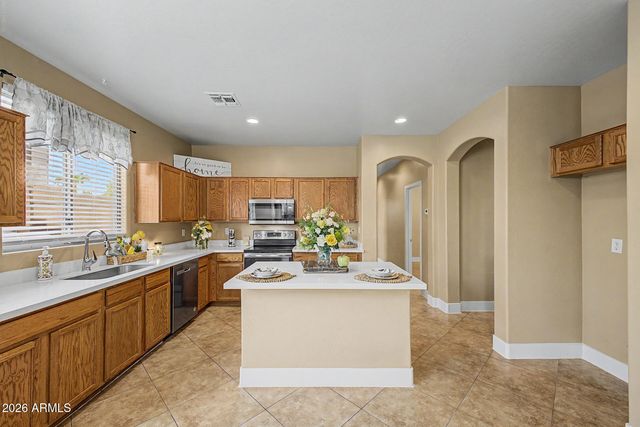 40148 N PERRONE Street, San Tan Valley, AZ 85140