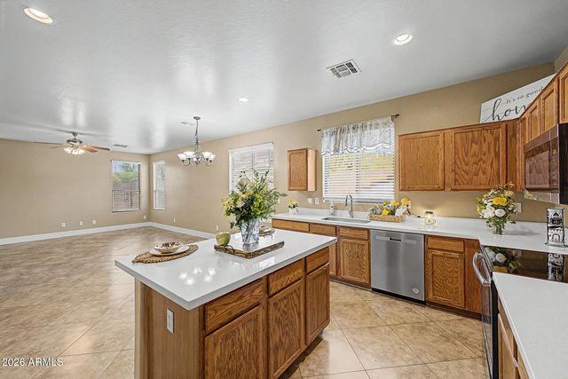 40148 N PERRONE Street, San Tan Valley, AZ 85140