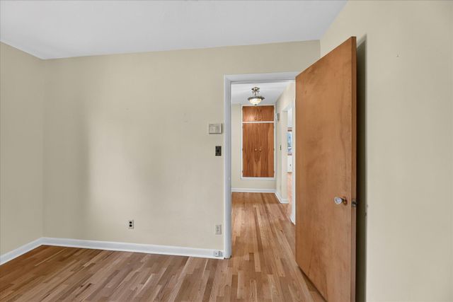 1920 Langley Avenue, St. Joseph City, MI 49085