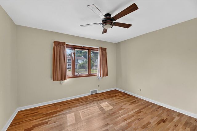 1920 Langley Avenue, St. Joseph City, MI 49085