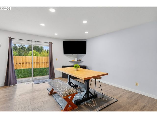 14206 Se RAELYN Ter, Milwaukie, OR 97267