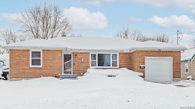 72 Outwater Drive, Lockport City, NY 14094