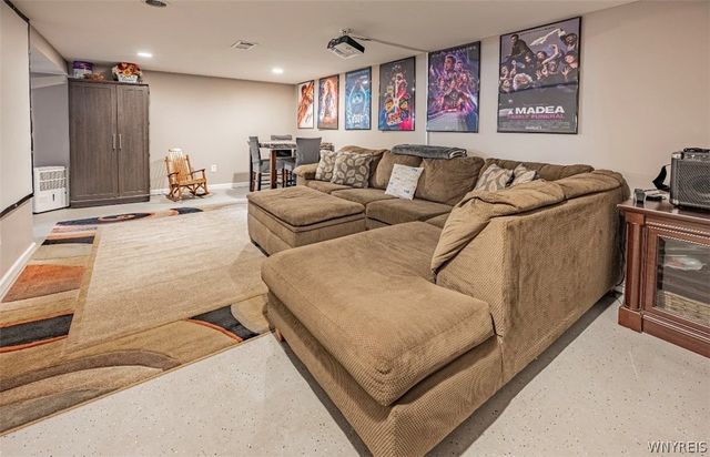 72 Outwater Drive, Lockport City, NY 14094