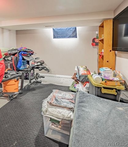 72 Outwater Drive, Lockport City, NY 14094