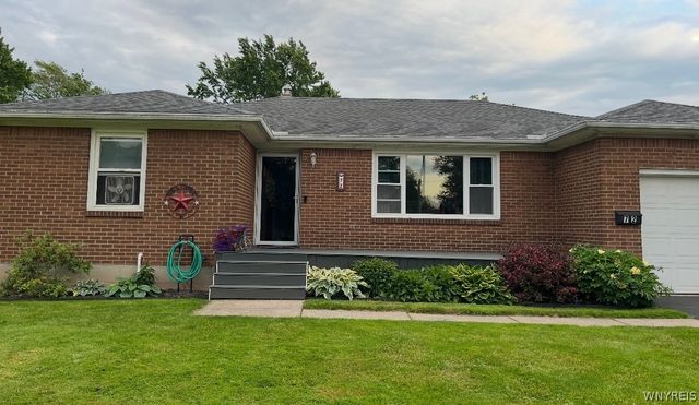 72 Outwater Drive, Lockport City, NY 14094