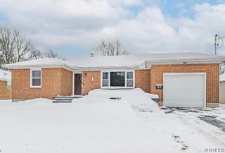 72 Outwater Drive, Lockport City, NY 14094