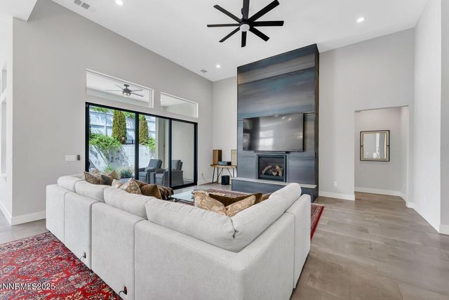 6119 S Pleasant Oak Trail, Reno, NV 89511