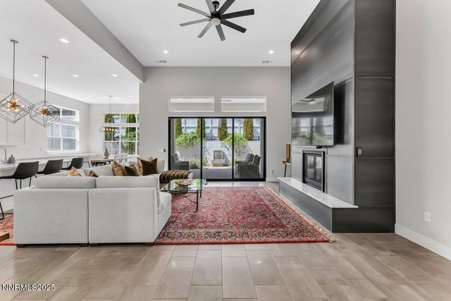 6119 S Pleasant Oak Trail, Reno, NV 89511