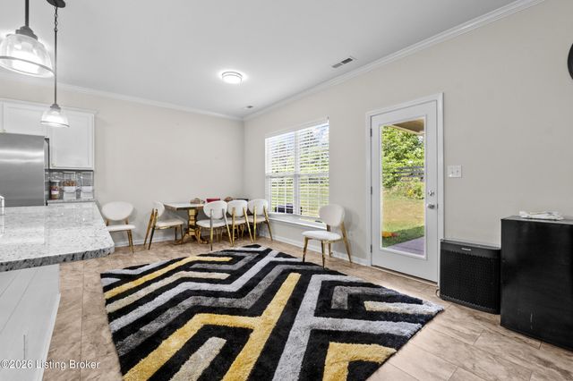 11920 Parkview Trace Dr, Louisville, KY 40229