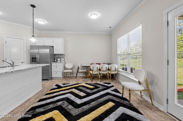 11920 Parkview Trace Dr, Louisville, KY 40229