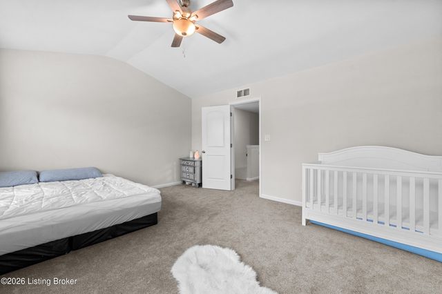 11920 Parkview Trace Dr, Louisville, KY 40229