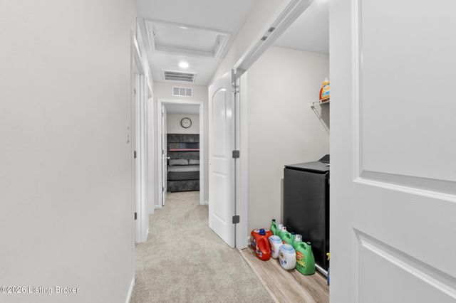 11920 Parkview Trace Dr, Louisville, KY 40229