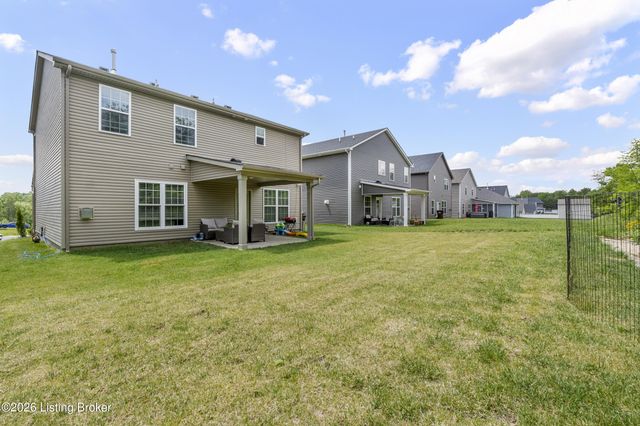 11920 Parkview Trace Dr, Louisville, KY 40229