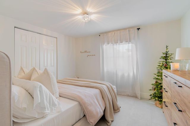 537 NE 14th Court, Fort Lauderdale, FL 33304