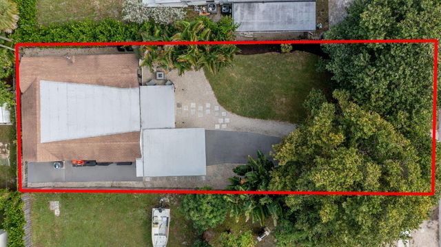 537 NE 14th Court, Fort Lauderdale, FL 33304