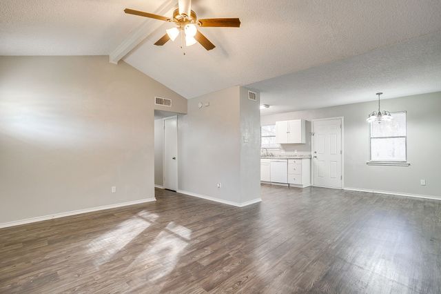 809 Springhill Drive, Burleson, TX 76028