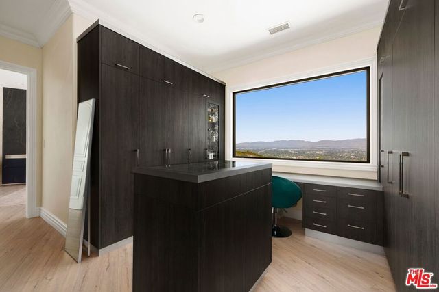 13355 Mulholland Drive, Beverly Hills, CA 90210