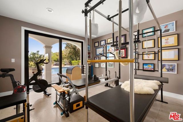13355 Mulholland Drive, Beverly Hills, CA 90210