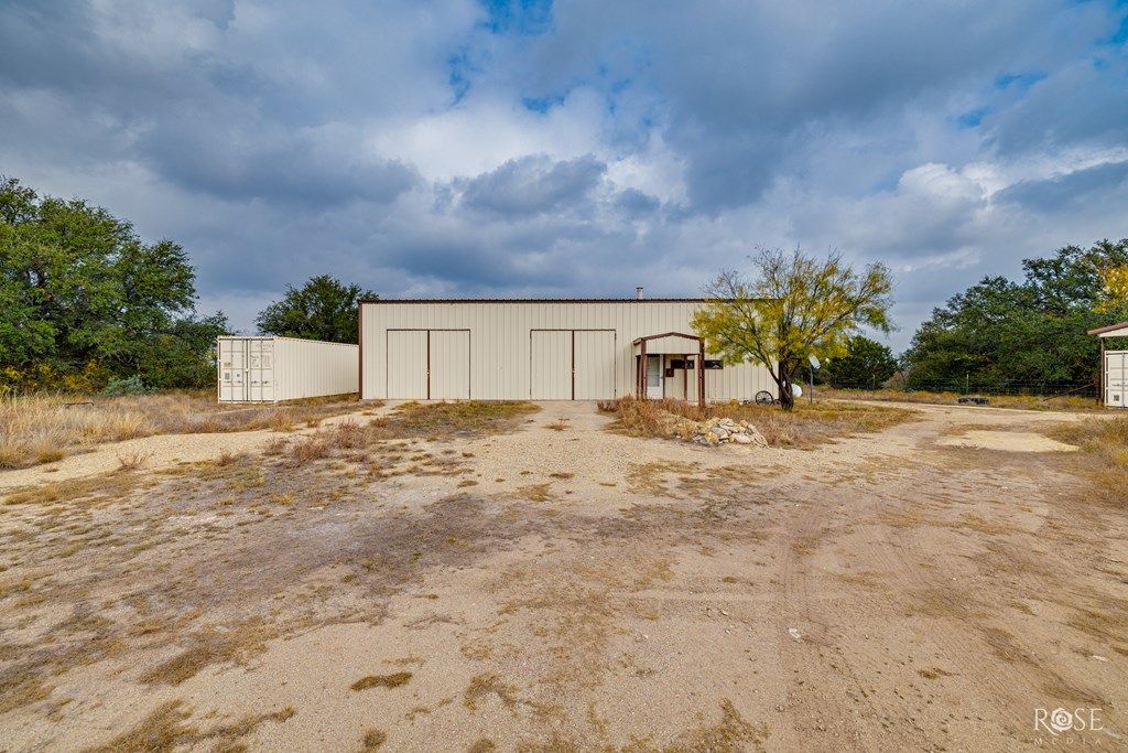 Image 2 of property listing at 1101 County Road 350, Christoval, TX 76935