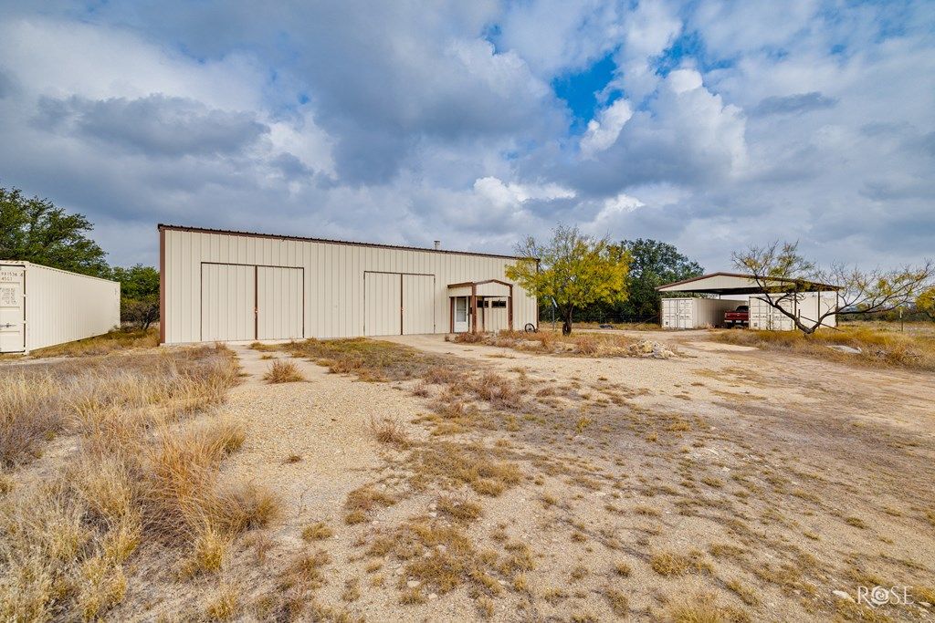 Image 3 of property listing at 1101 County Road 350, Christoval, TX 76935