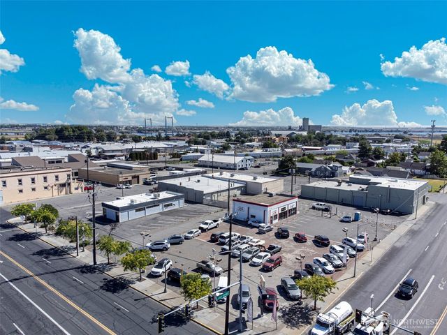 1 E 1st Avenue, Kennewick, WA 99336