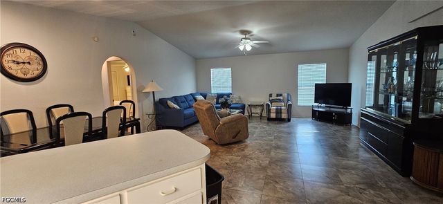 1203 SE 23rd TER, Cape Coral, FL 33990
