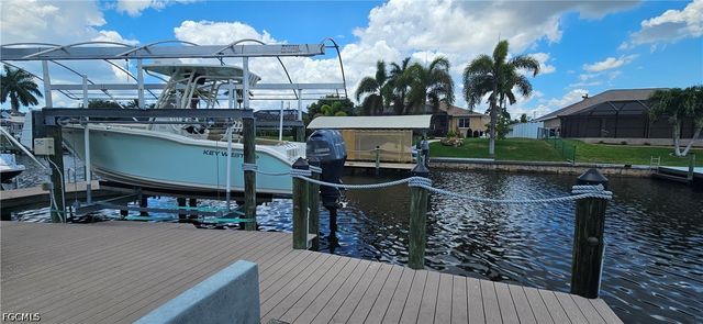 1203 SE 23rd TER, Cape Coral, FL 33990