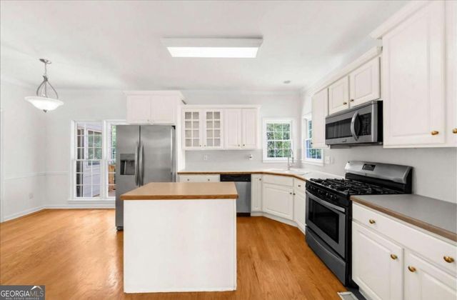 720 Walnut Lane, Woodstock, GA 30188