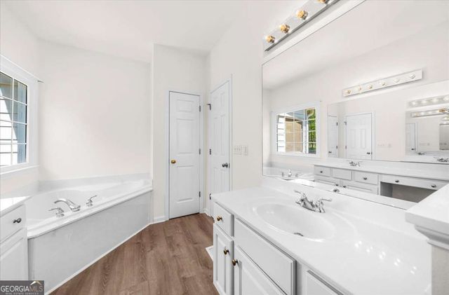 720 Walnut Lane, Woodstock, GA 30188