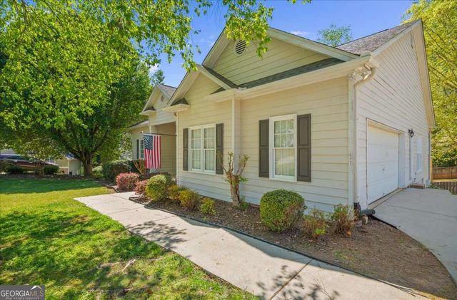 720 Walnut Lane, Woodstock, GA 30188