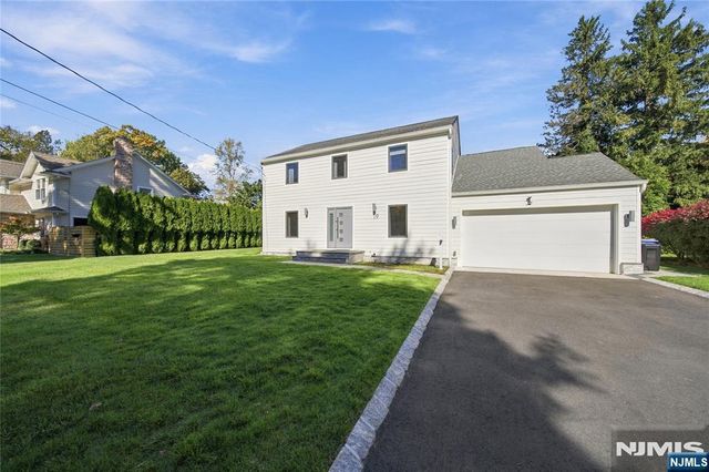19 Coppel Drive, Tenafly, NJ 07670