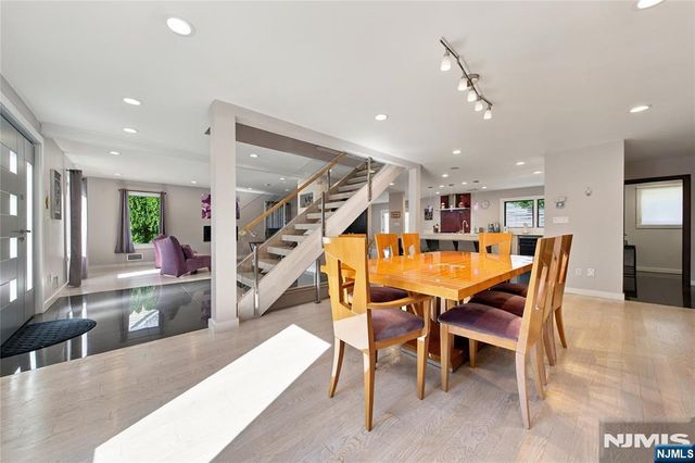 19 Coppel Drive, Tenafly, NJ 07670