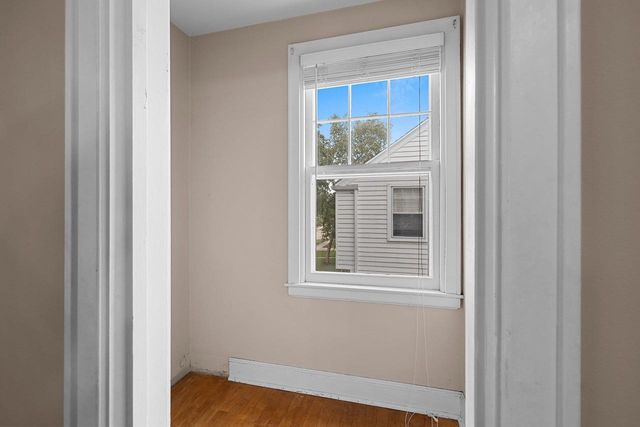 1816 N SUPERIOR STREET, Appleton, WI 54911