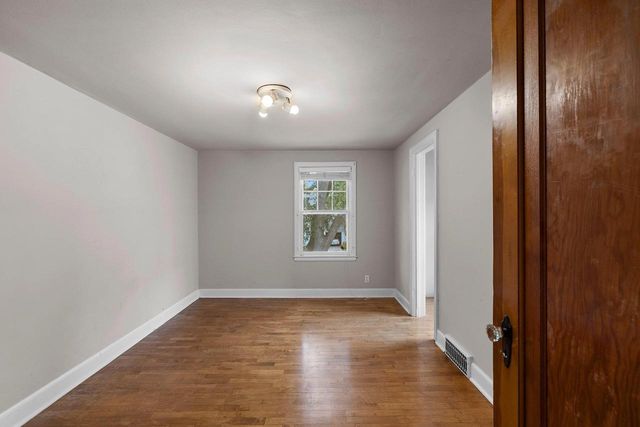 1816 N SUPERIOR STREET, Appleton, WI 54911