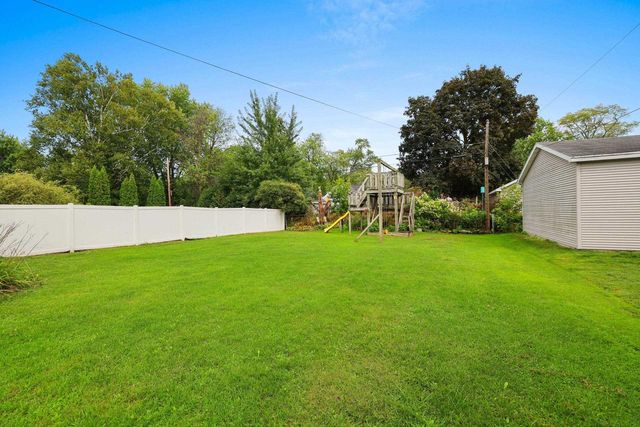 1816 N SUPERIOR STREET, Appleton, WI 54911