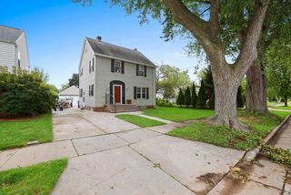 1816 N SUPERIOR STREET, Appleton, WI 54911