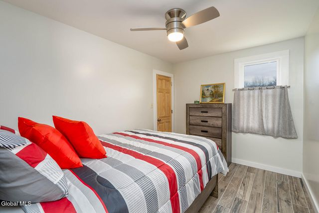 15 Pond Way, Cambridge, NY 12816