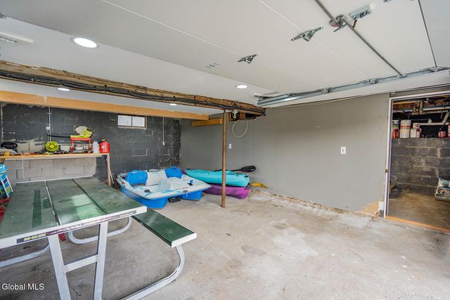 15 Pond Way, Cambridge, NY 12816