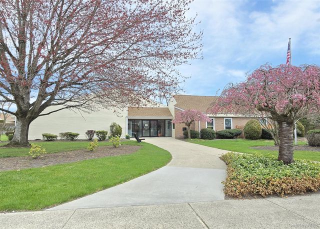 76 Theodore Drive 76, Coram, NY 11727
