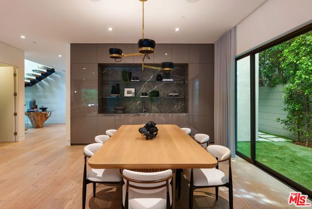 853 N Curson Avenue, Los Angeles, CA 90046