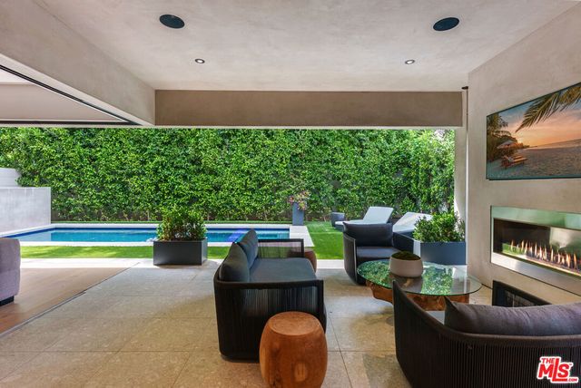 853 N Curson Avenue, Los Angeles, CA 90046