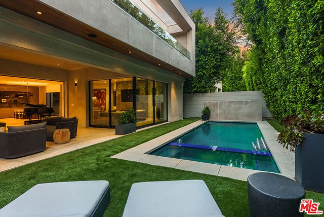 853 N Curson Avenue, Los Angeles, CA 90046