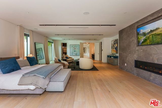 853 N Curson Avenue, Los Angeles, CA 90046