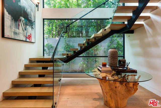 853 N Curson Avenue, Los Angeles, CA 90046