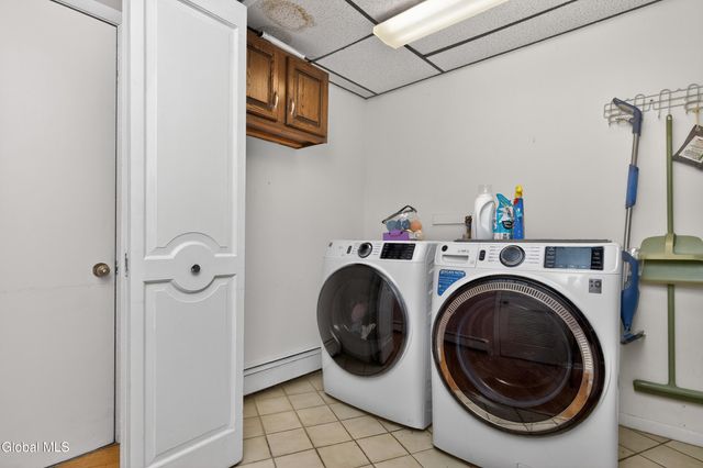 31 Riding Club Road, Brunswick, NY 12180