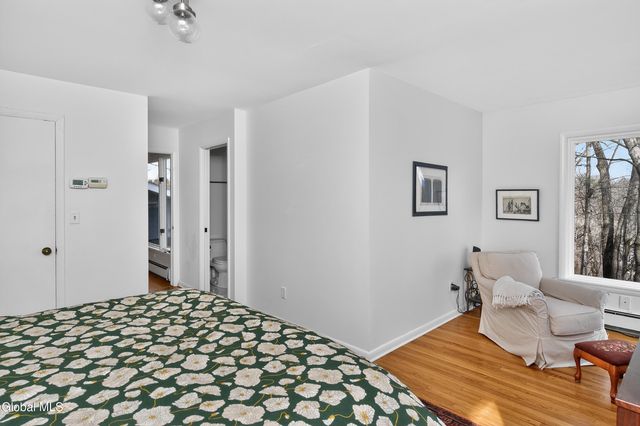 31 Riding Club Road, Brunswick, NY 12180