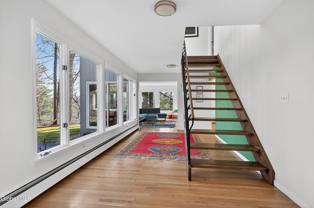 31 Riding Club Road, Brunswick, NY 12180