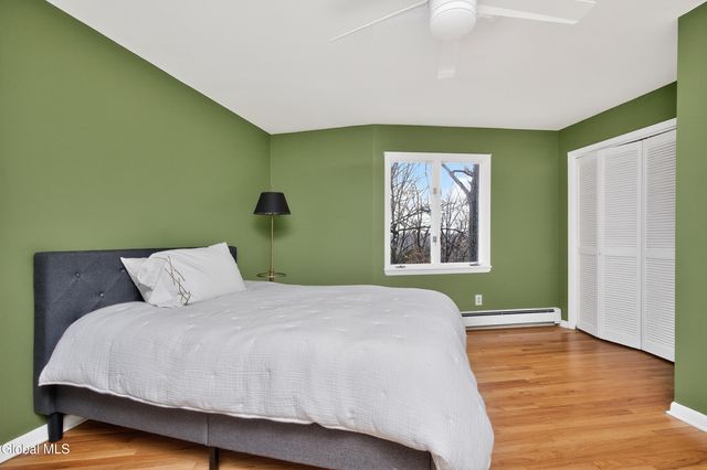 31 Riding Club Road, Brunswick, NY 12180