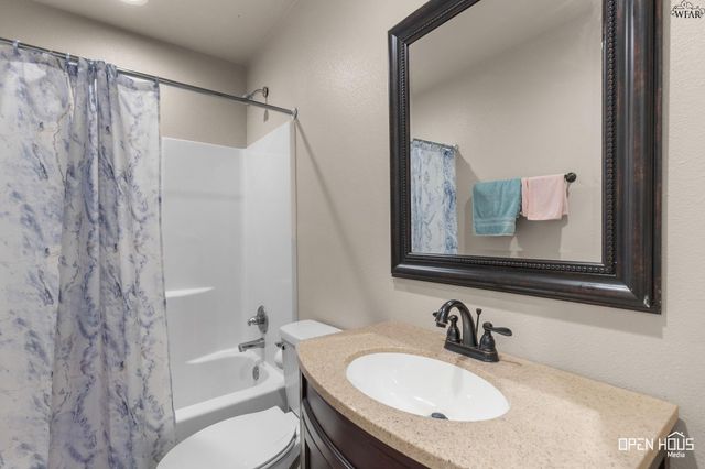 1442 KINSALE COURT, Wichita Falls, TX 76306