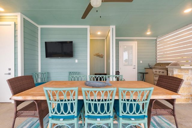 200 Marina Bluff, Kingsland, TX 78639